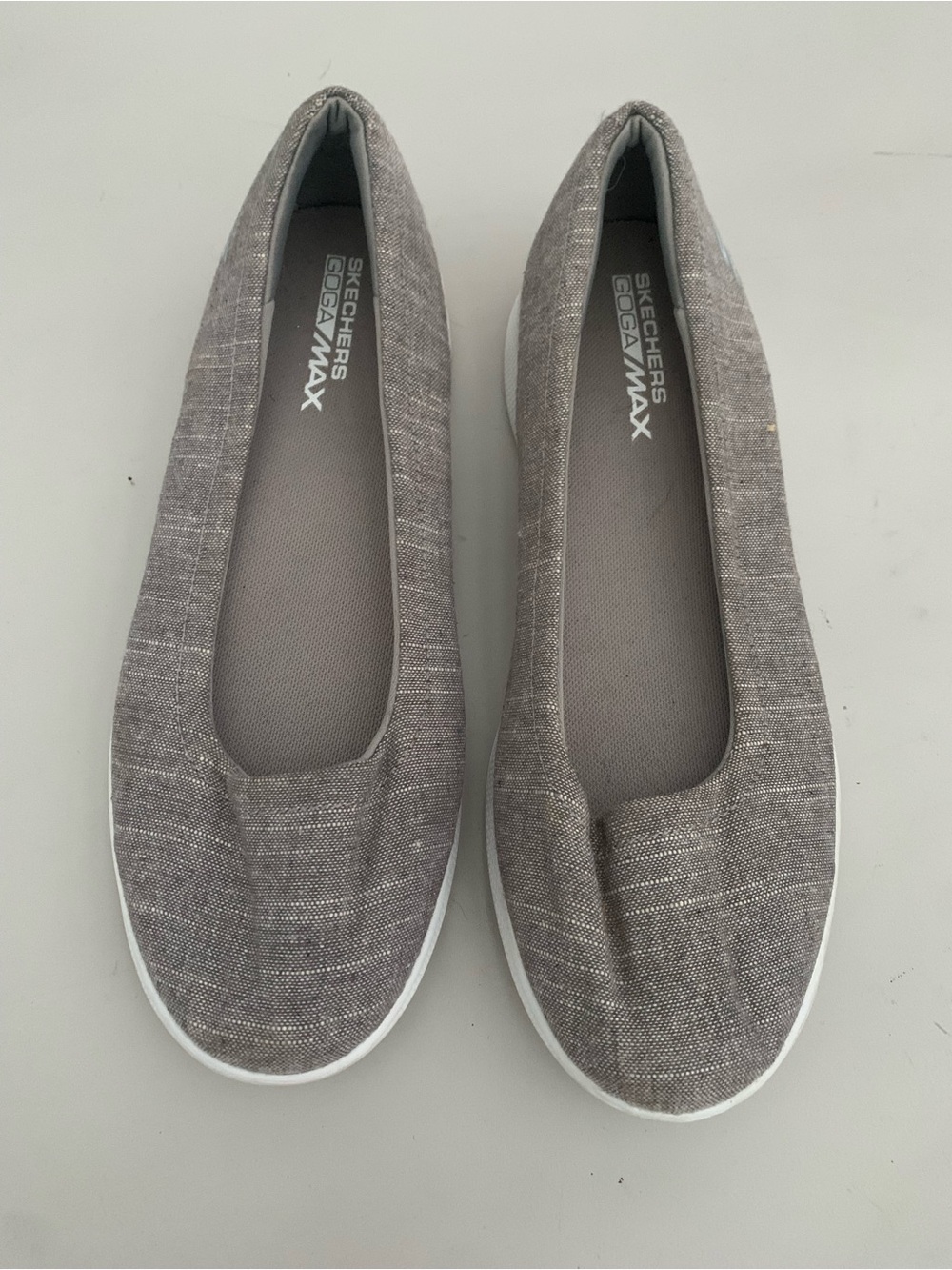 Skechers Goga-Max Slip-On Ballet Flats in Light Gray